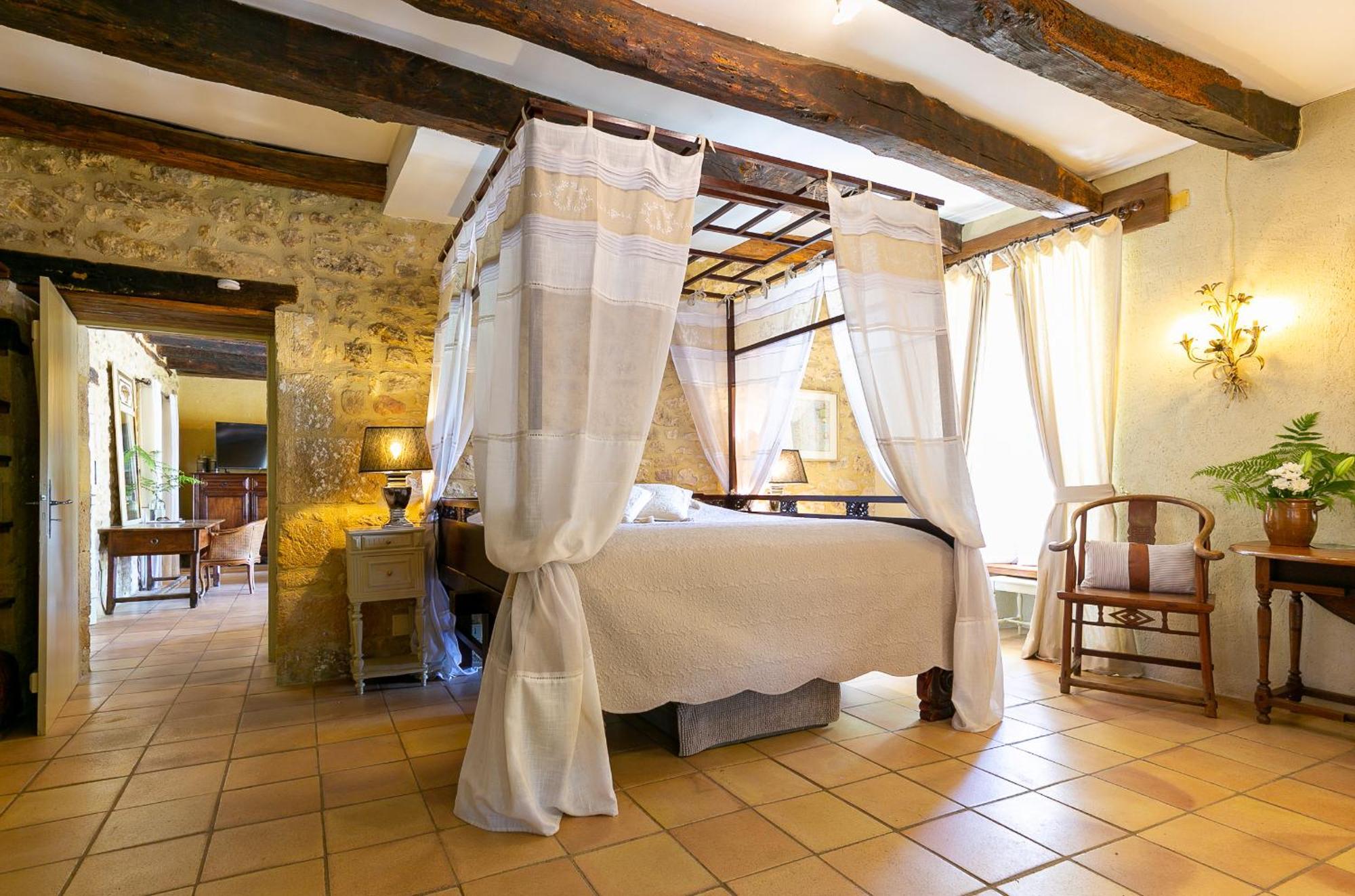 La Maison Louverie Pontours Esterno foto